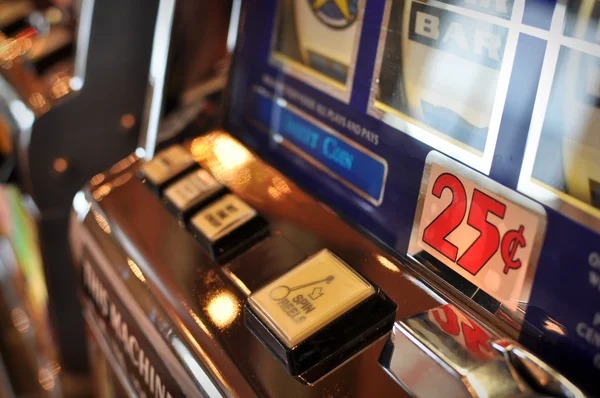 mamba 196 platform showing slots, live dealer, and sportsbook sections
